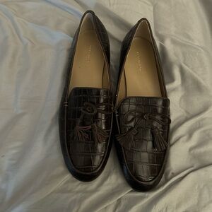 Ann Taylor Dark Brown Croc-Embossed Tassel Loafers